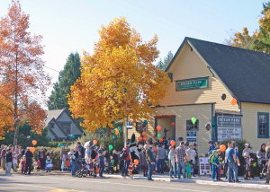 Annual Halloween Parade in Ocean Park Village